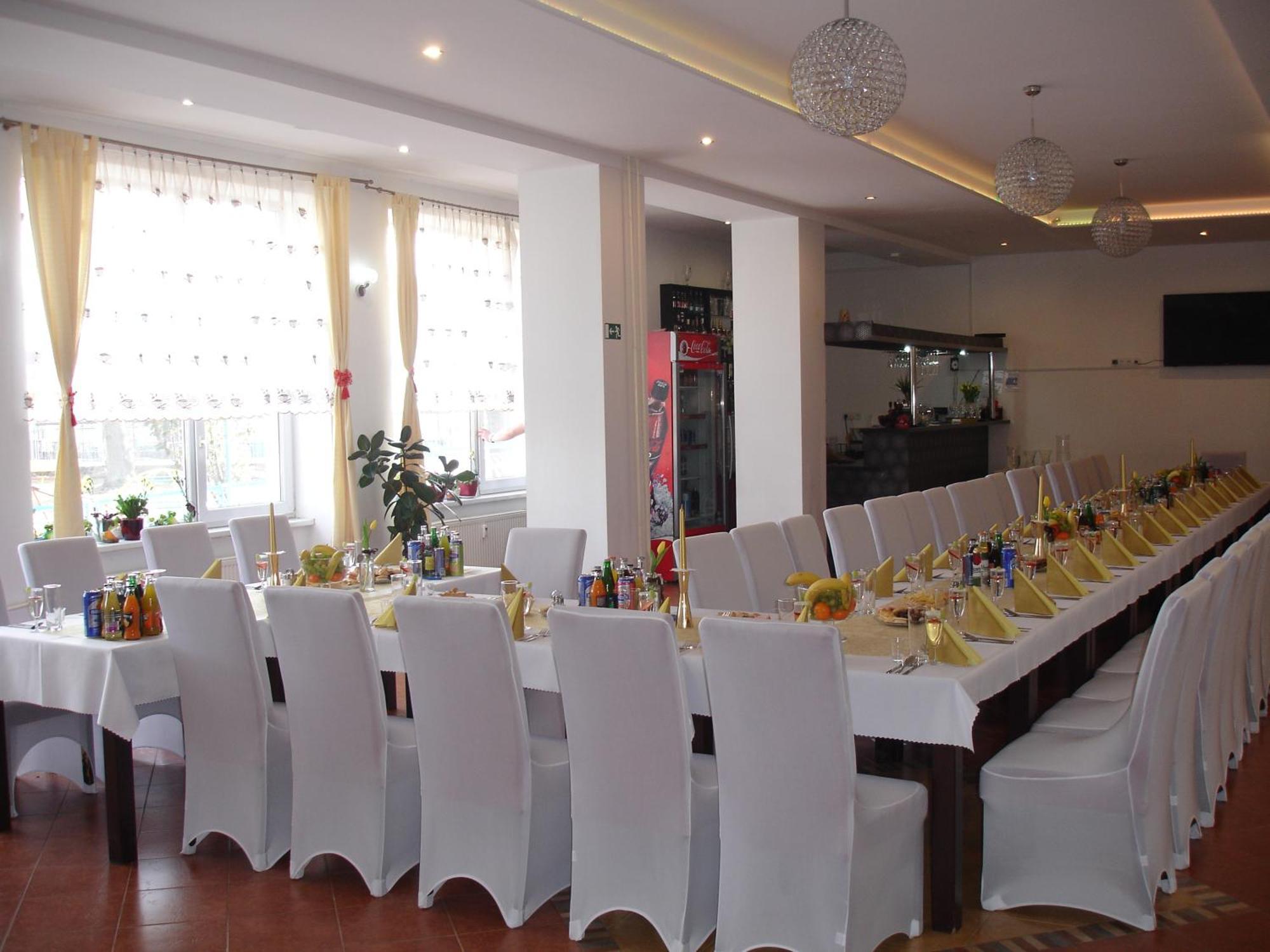 Hotel Gula Batizovce المظهر الخارجي الصورة