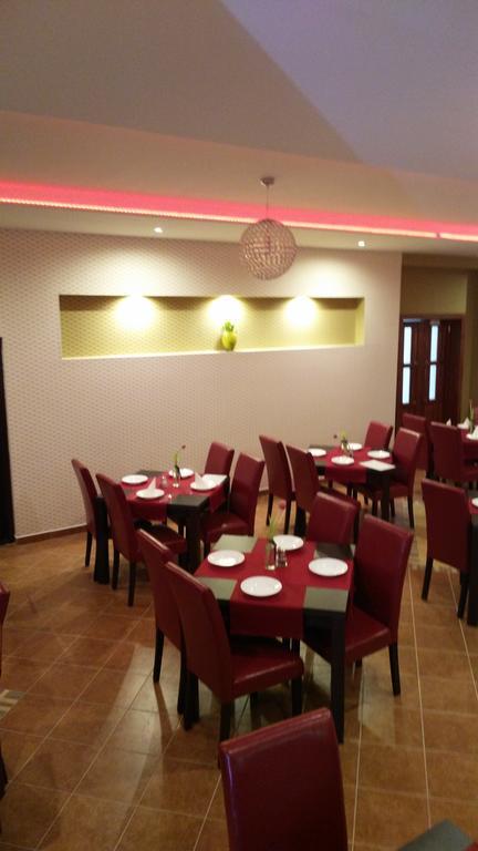 Hotel Gula Batizovce المظهر الخارجي الصورة