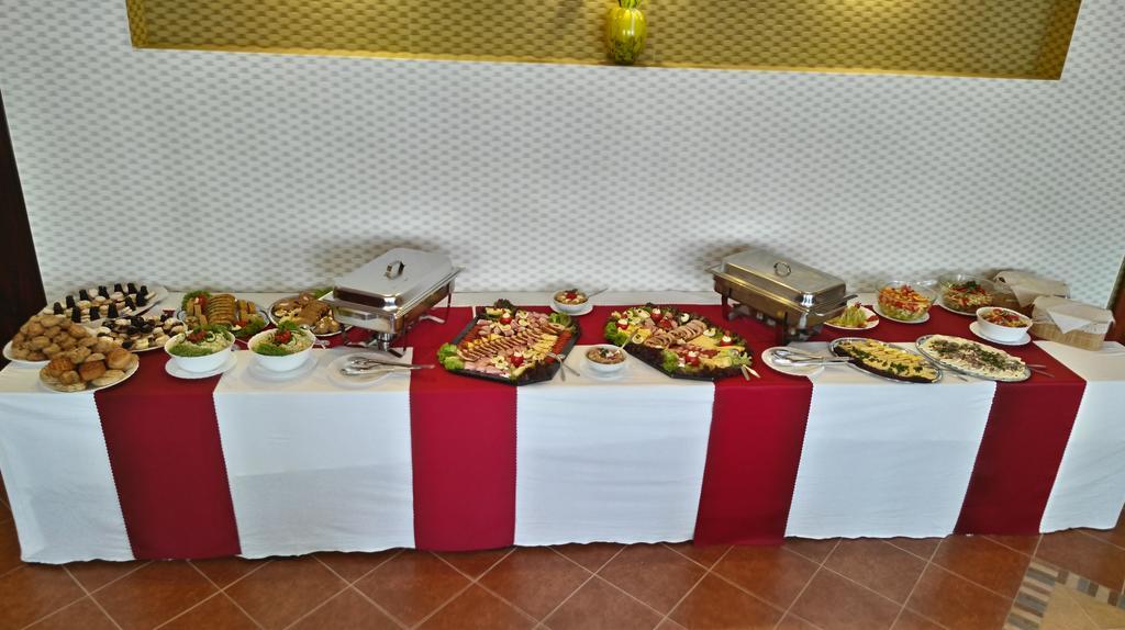 Hotel Gula Batizovce المظهر الخارجي الصورة