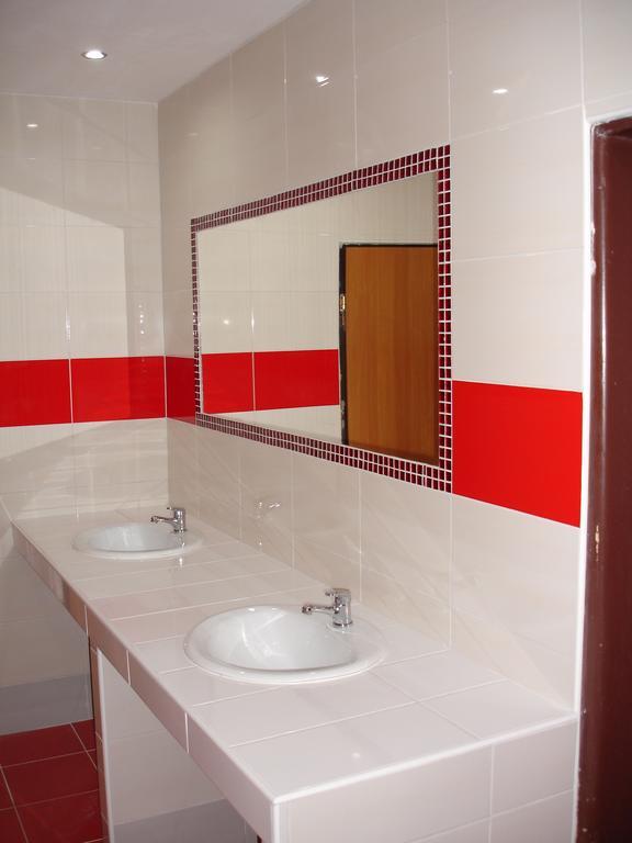 Hotel Gula Batizovce المظهر الخارجي الصورة