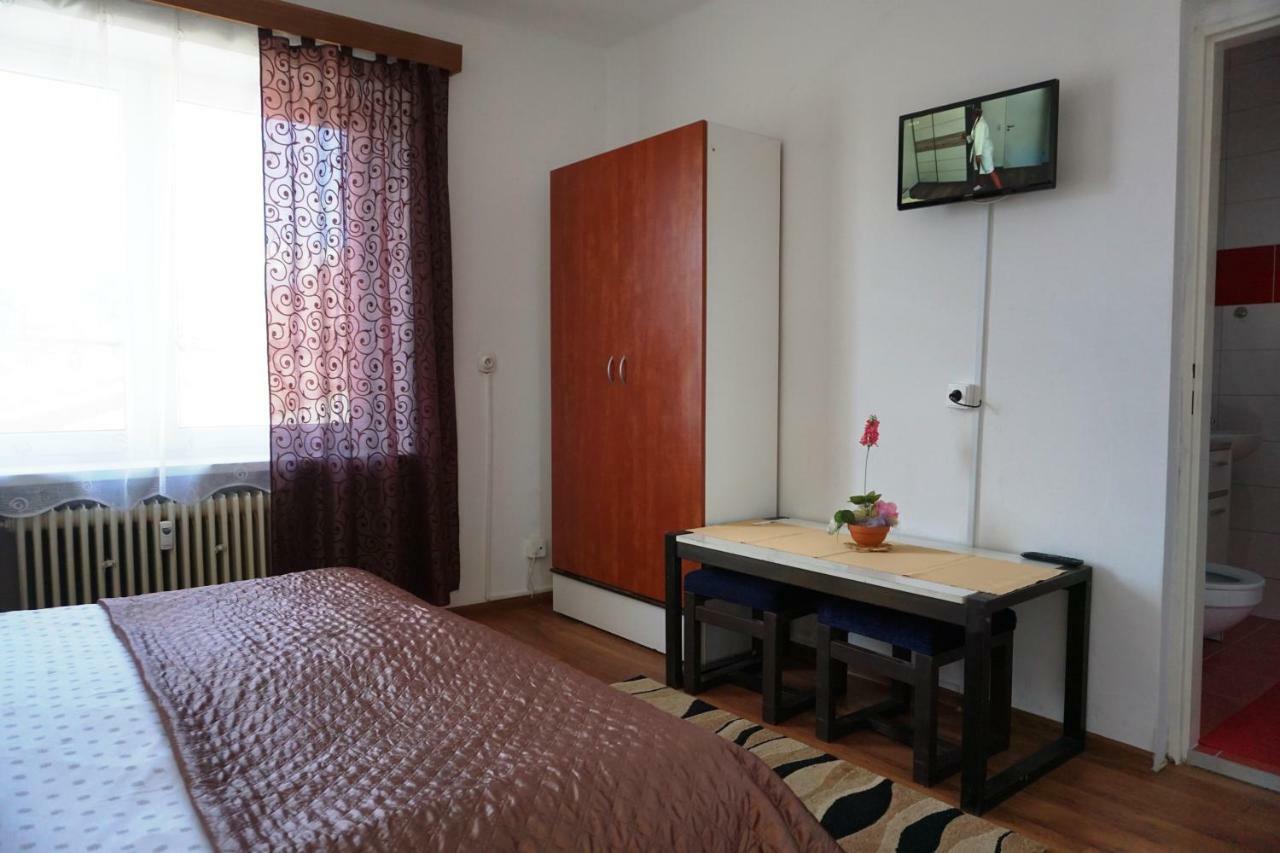 Hotel Gula Batizovce المظهر الخارجي الصورة