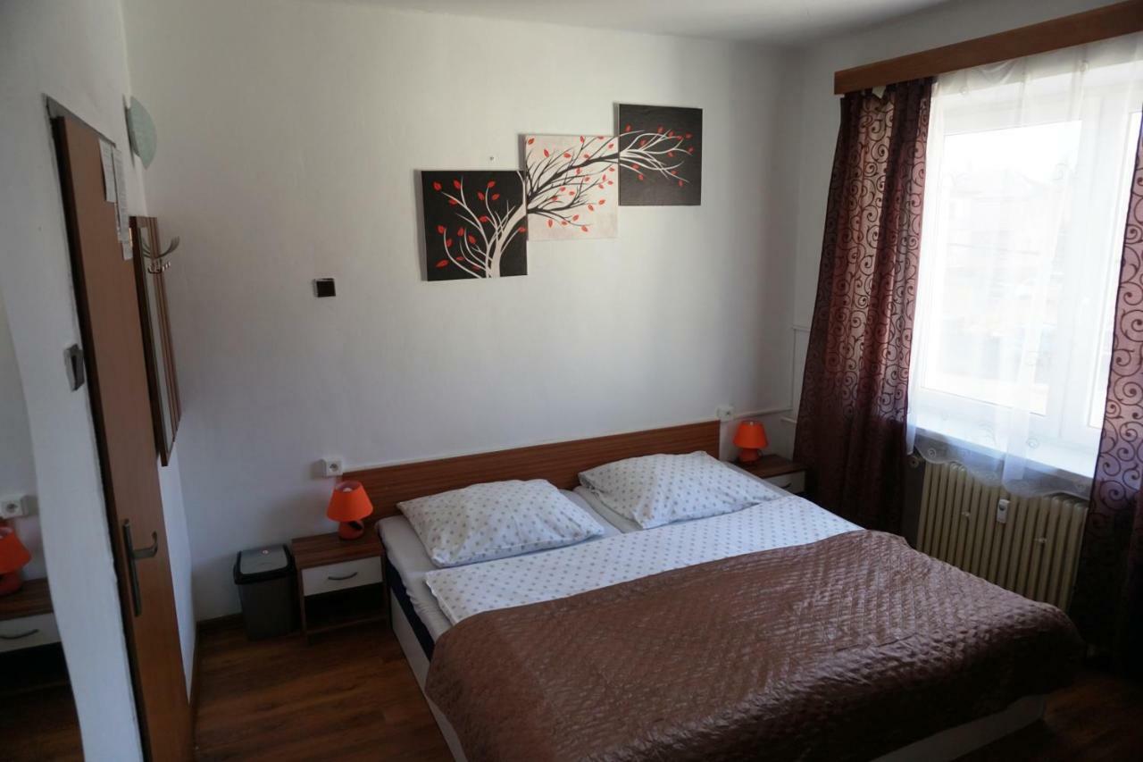 Hotel Gula Batizovce المظهر الخارجي الصورة