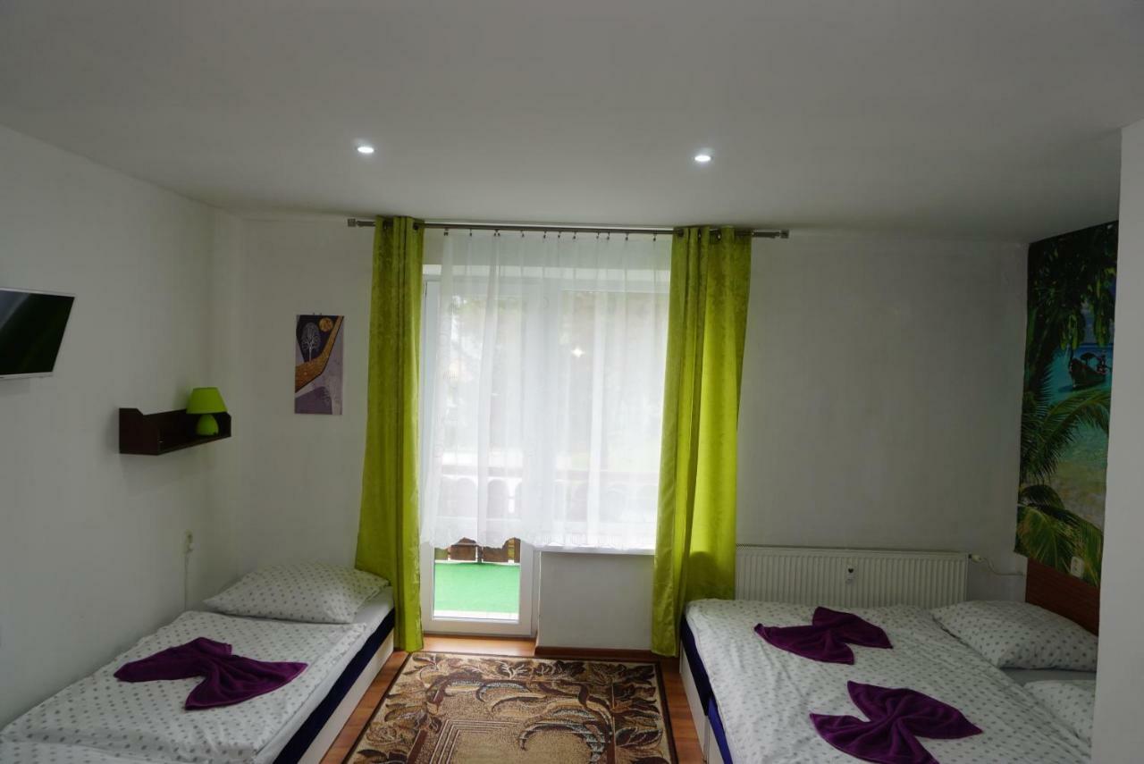 Hotel Gula Batizovce المظهر الخارجي الصورة